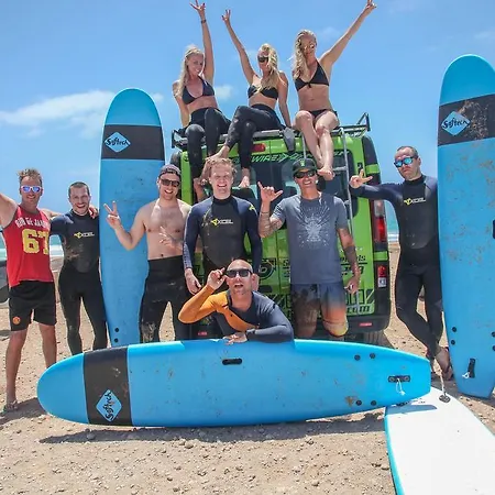 Gasthuis Line Up Kite & Surf Camp *