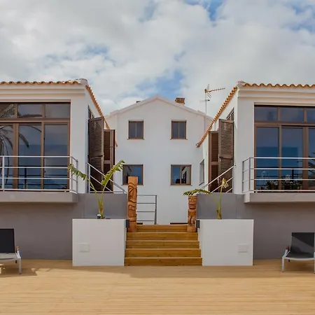 Line Up Kite & Surf Camp Гостевой дом *