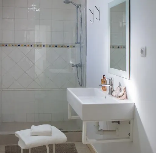 Line Up Kite & Surf Camp 招待所 *